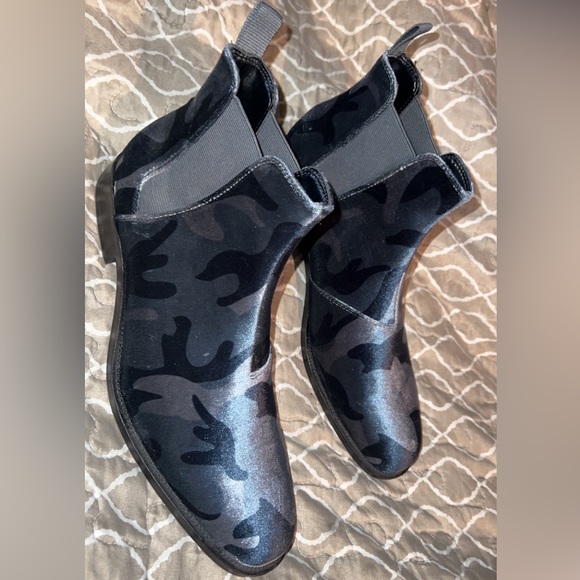 Aldo boots - Picture 1 of 5